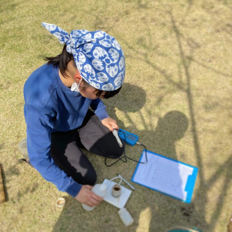 芝生 土壌分析 計測器 記録 樹木医