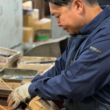 飛庄 飛塚製鋏所 剪定鋏 職人 研磨 山形市 鍛冶